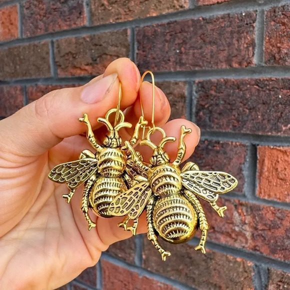 Anthropologie Queen Bee Lucky Gold Earrings - Picture 13 of 17